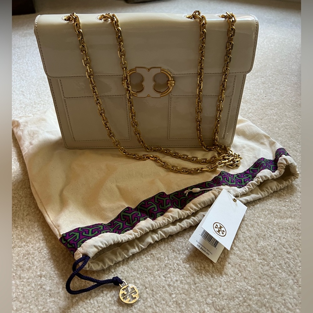 Soft white patent leather Tory Burch chain shoulder bag
